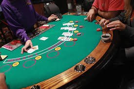 Giao diện cá cược thể thao và sảnh game đa dạng của 33wn trên thiết bị di động